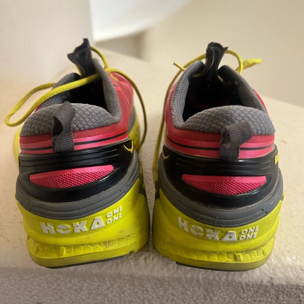 Hoka One‎ One Red Yellow Black Womens Running Shoe Size 10.5 - Picture 6 of 12